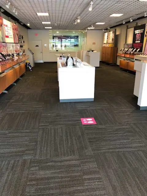 Interior photo of T-Mobile Store at Sudley Rd & Lomond Dr, Manassas, VA
