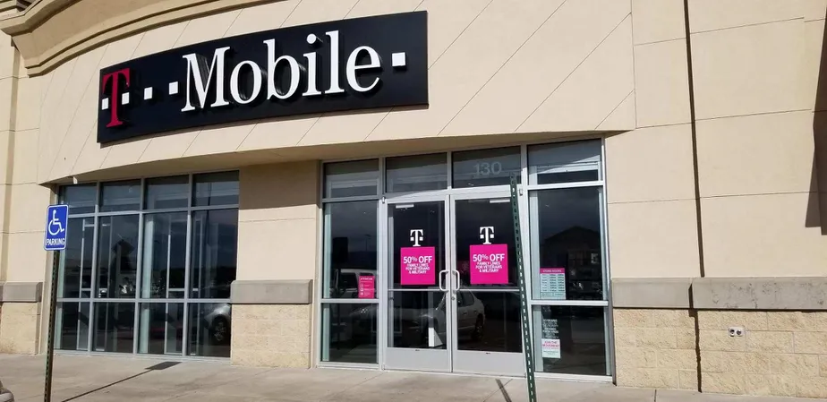 Exterior photo of T-Mobile store at Academy Blvd & Hancock Expressway, Colorado Springs, CO