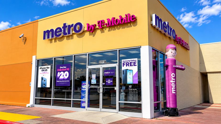 Metro by T-Mobile 2211B Southmore Ave - 2211B Southmore Ave 