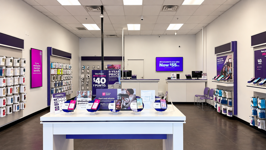 Metro by T-Mobile 8174 Las Vegas Blvd S - 8174 Las Vegas Blvd S 