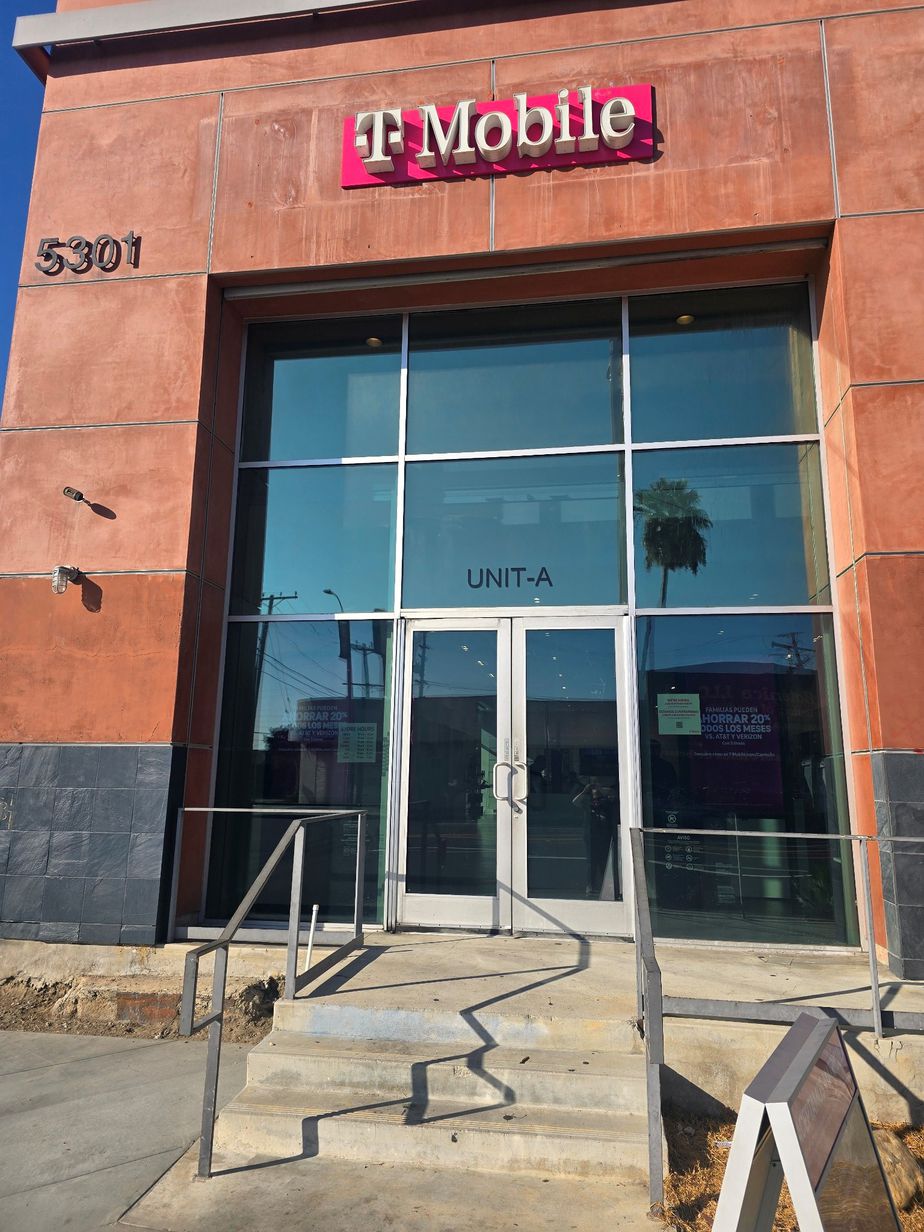 Exterior photo of T-Mobile Store at Whittier Blvd & S Atlantic Blvd, East Los Angeles, CA