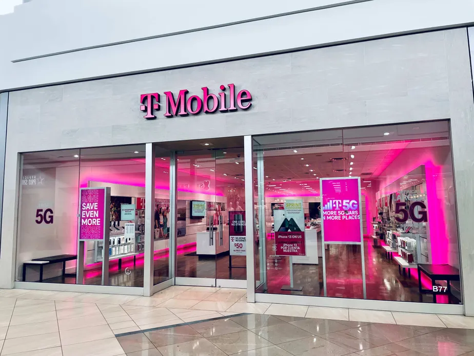 Exterior photo of T-Mobile Store at La Plaza Mall, Mcallen, TX
