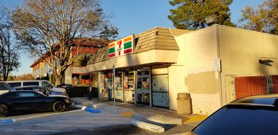 Image gallery for 7-Eleven