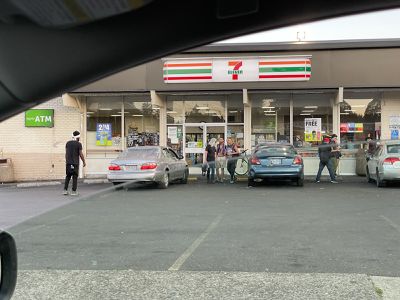 Image gallery for 7-Eleven