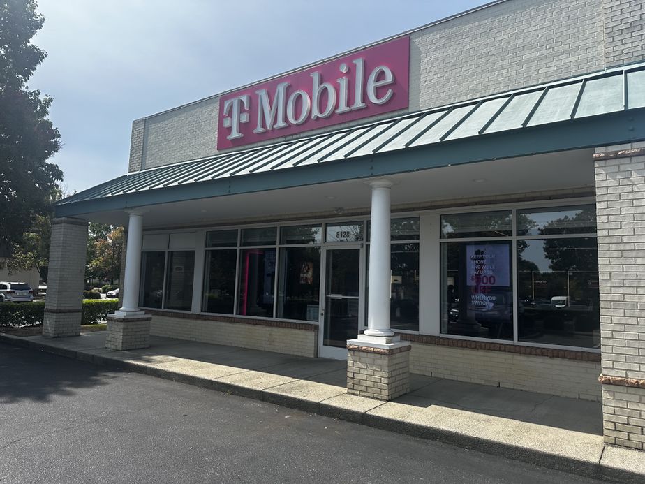 Exterior photo of T-Mobile Store at Whitehall Commons, Charlotte, NC