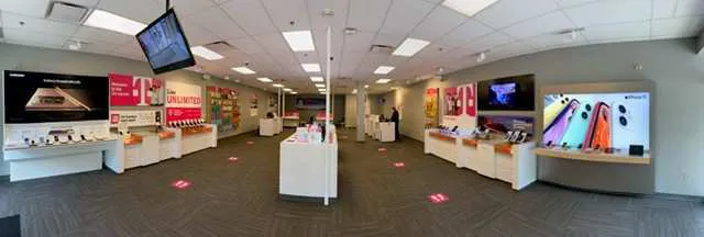 Interior photo of T-Mobile Store at E Rand Rd & Dorothy Rd, Arlington Heights, IL