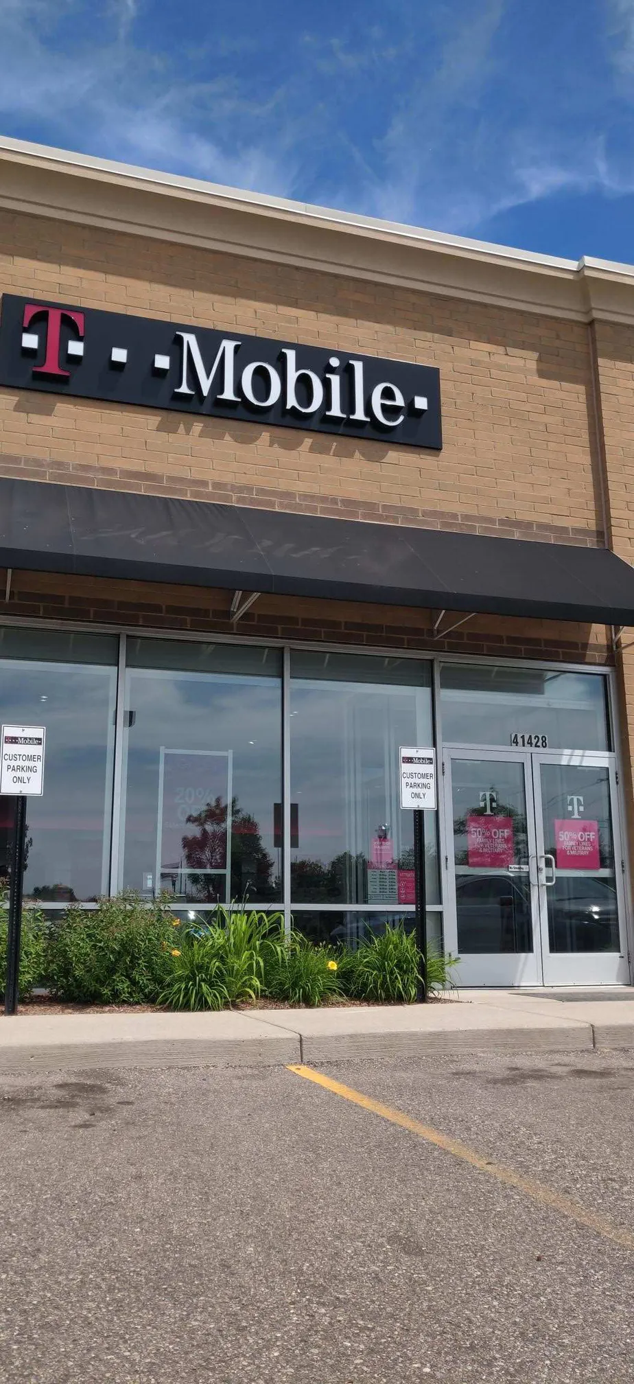 Exterior photo of T-Mobile store at Haggerty & Ford, Canton, MI