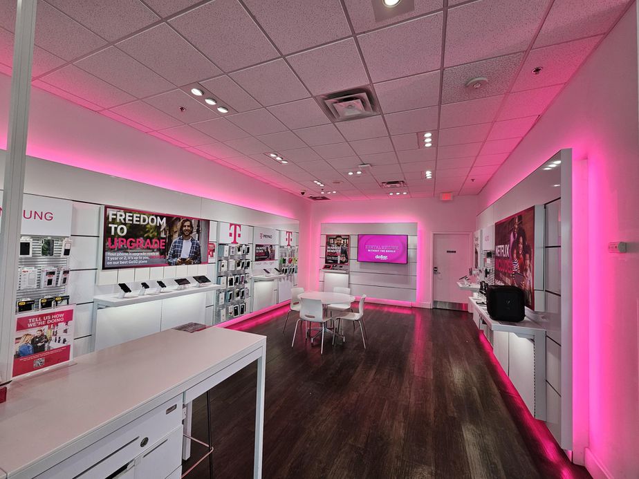 Interior photo of T-Mobile Store at Rt 130 & Cinnaminson Ave, Cinnaminson, NJ