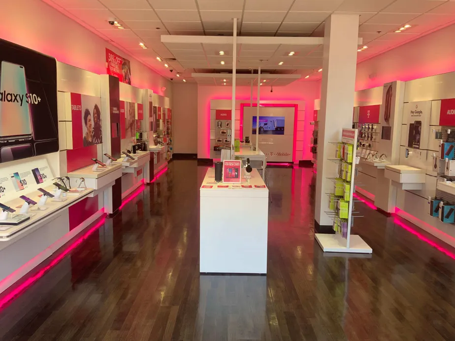 Interior photo of T-Mobile Store at Shops At LA Cantera, San Antonio, TX