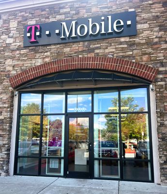 T-Mobile Authorized Retailer