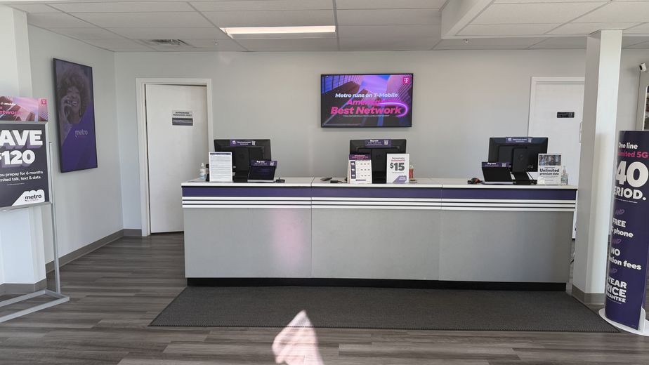 Metro by T-Mobile 1 Mansfield Ave - 1 Mansfield Ave