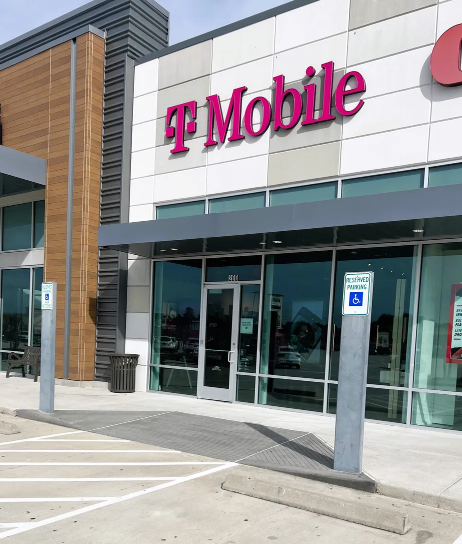 Exterior photo of T-Mobile Store at Grand Pkwy & Birnham Woods, Spring, TX