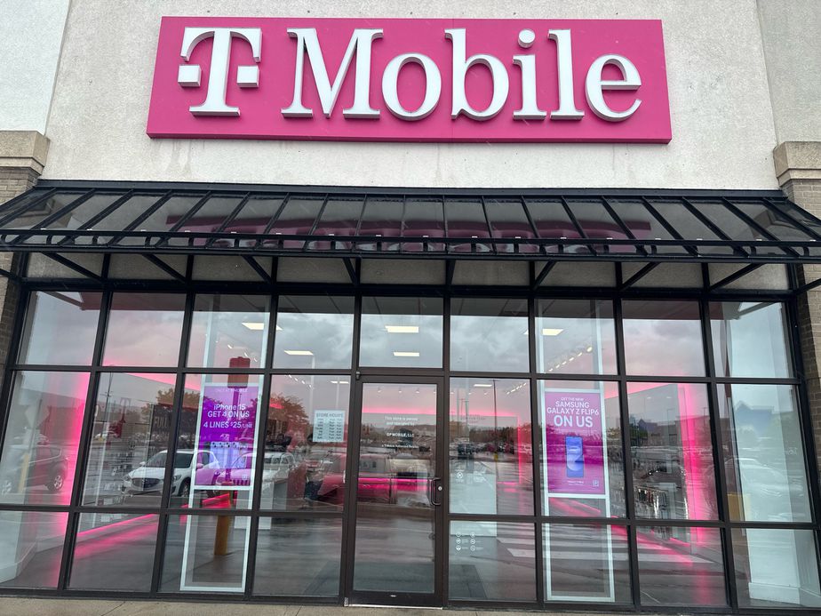 Exterior photo of T-Mobile Store at Wilkes-Barre Township, Wilkes Barre, PA
