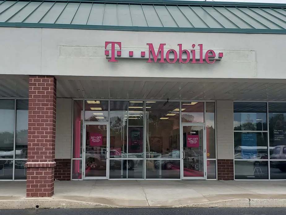  Exterior photo of T-Mobile store at S Spring Garden St & Samuels Dr 2, Carlisle, PA 