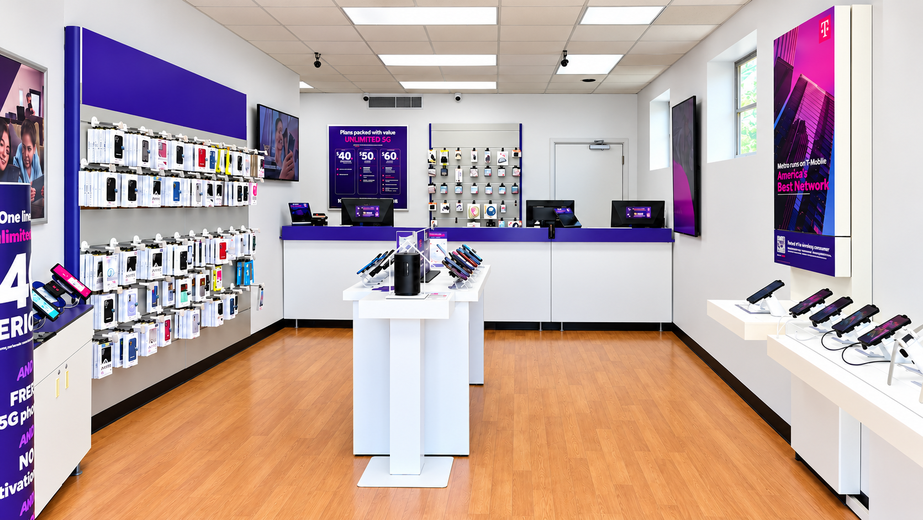 Metro by T-Mobile 317 W Taylor St - 317 W Taylor St 