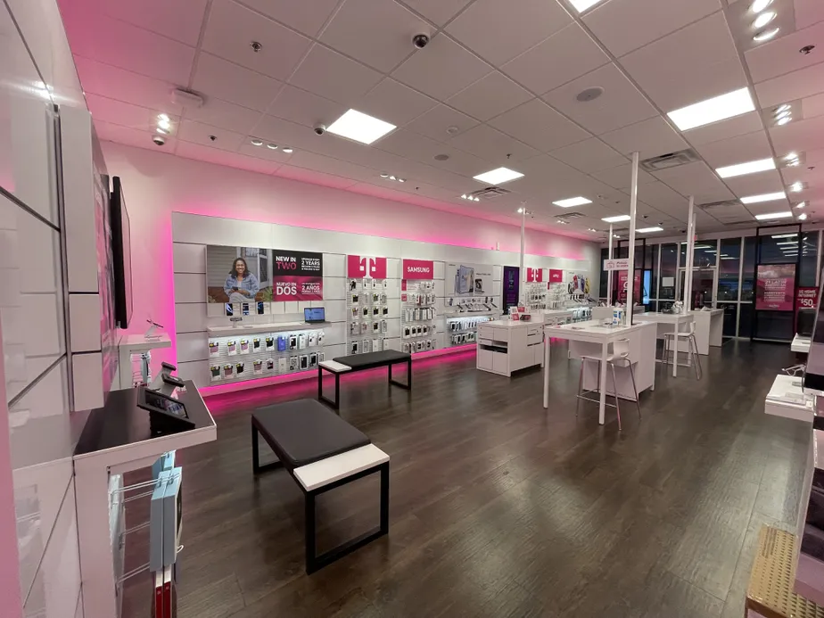Interior photo of T-Mobile Store at Century Plaza, Orlando, FL