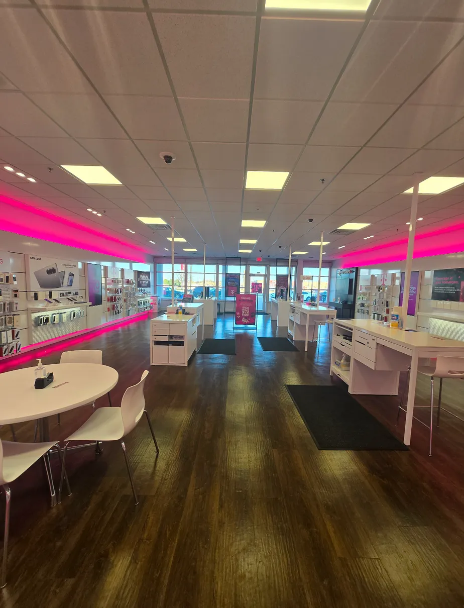  Interior photo of T-Mobile Store at N Rolling Meadows Dr & W Scott St, Fond Du Lac, WI 