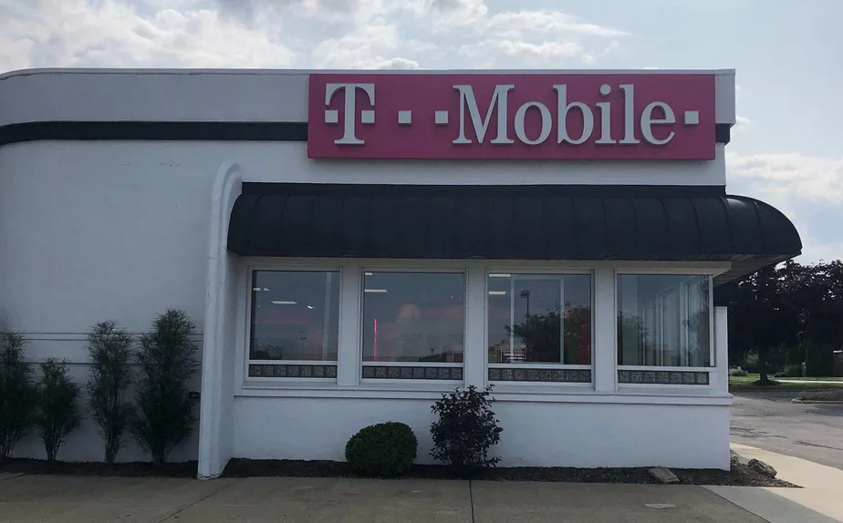 TMobile Great East Mall Niles, OH