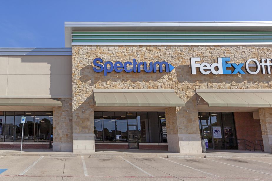 Spectrum - 3916 Kemp Blvd 