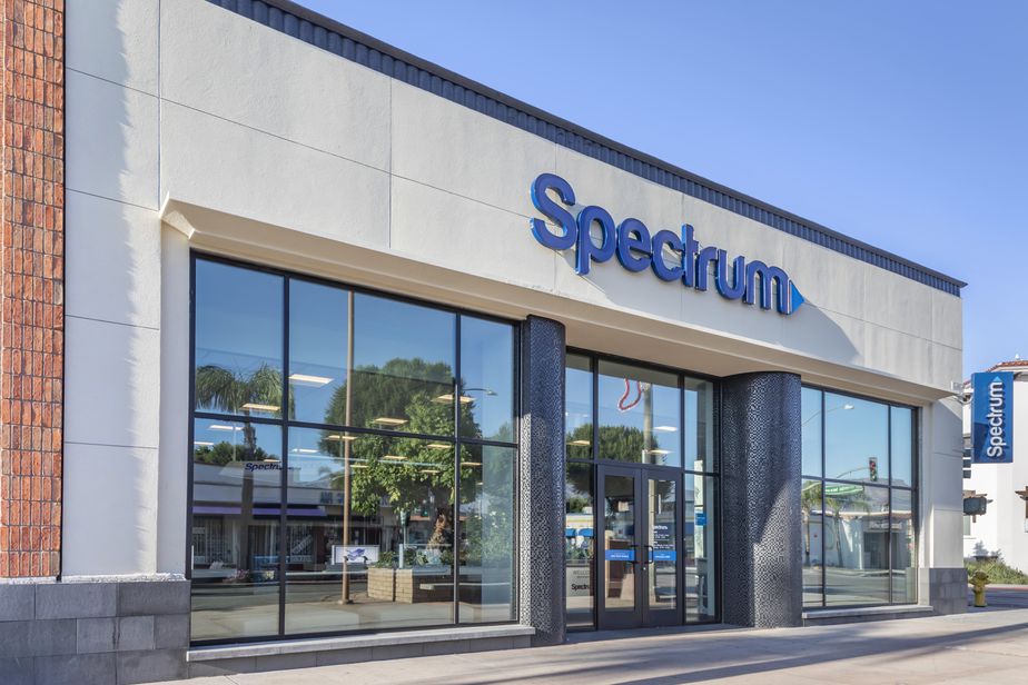 Spectrum - 1150 San Fernando Rd 