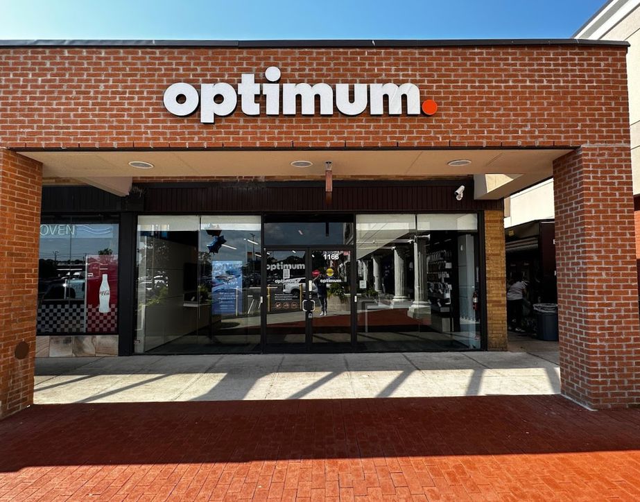 Optimum North Babylon - 1166 Deer Park Ave