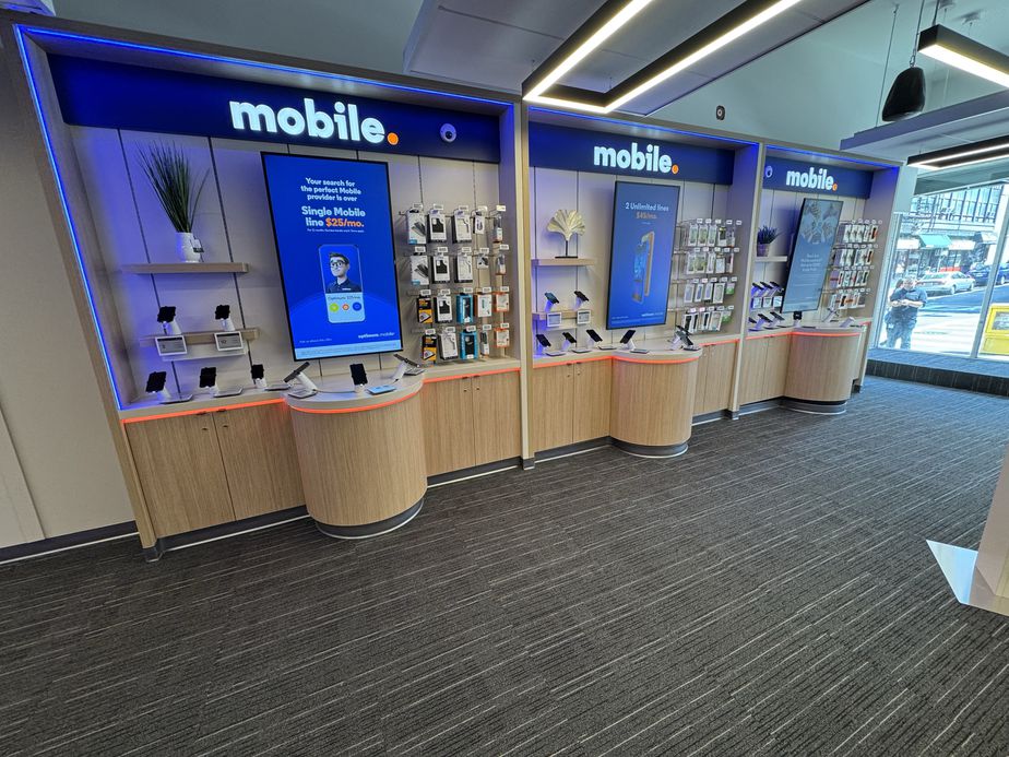 Paterson - Main St 8627 Inside Store 2.jpg