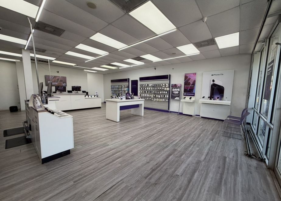 Metro by T-Mobile 6348 Telephone Rd - 6348 Telephone Rd 
