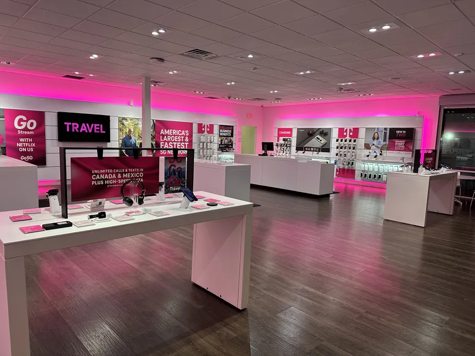 Interior photo of T-Mobile Store at Palm Bay & Durham, West Melbourne, FL