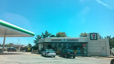 Image gallery for 7-Eleven