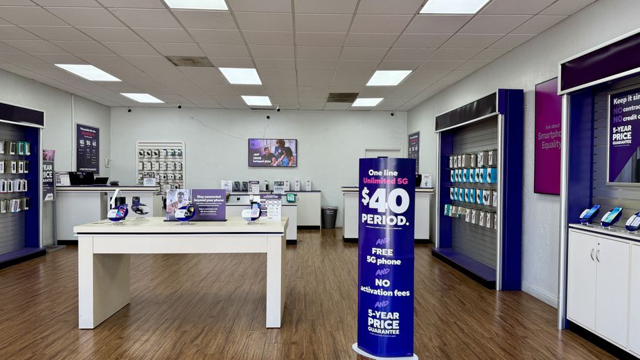 Metro by T-Mobile 6967 Broadway - 6967 Broadway 