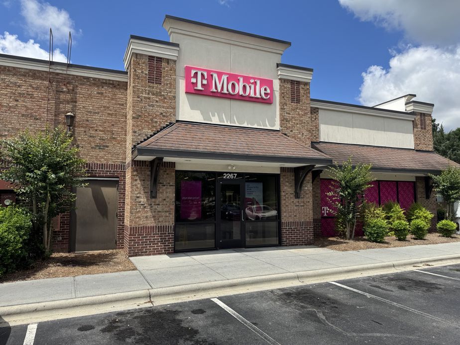 Exterior photo of T-Mobile Store at Spider Dr & Roxie St NE, Kannapolis, NC