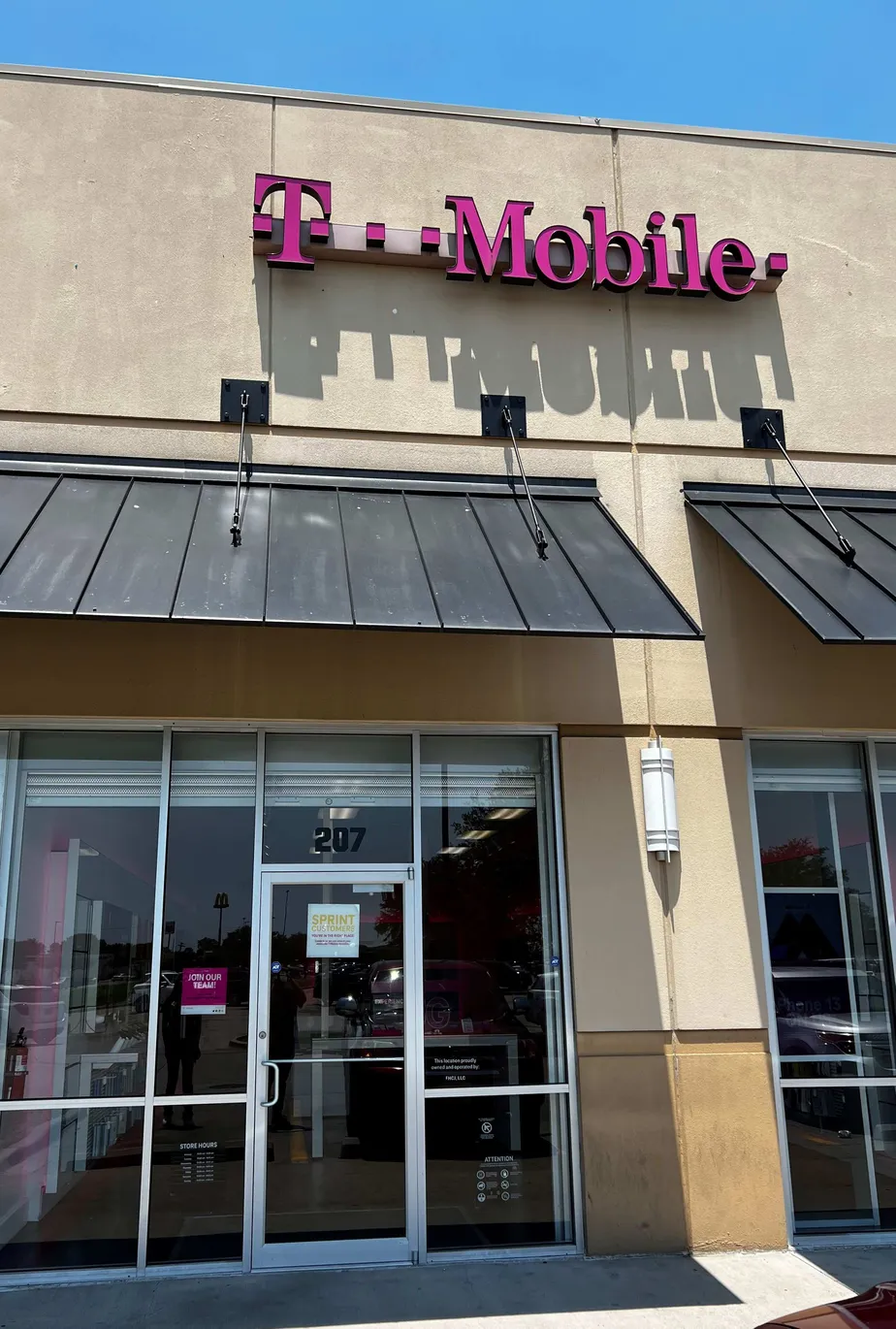 T-Mobile The Woodlands Mall