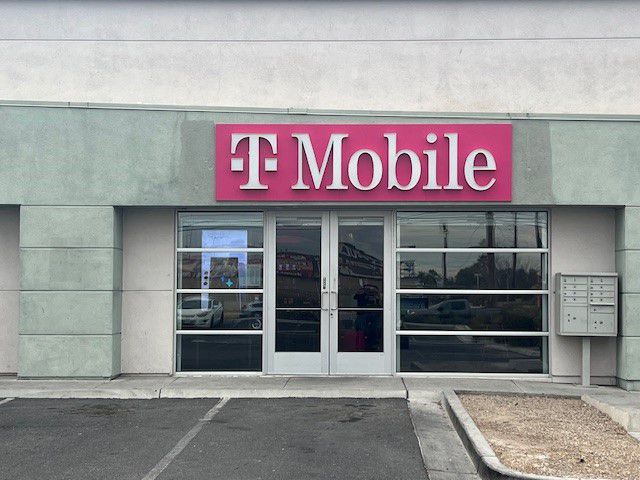 Exterior photo of T-Mobile Store at Pecos & Patrick, Las Vegas, NV