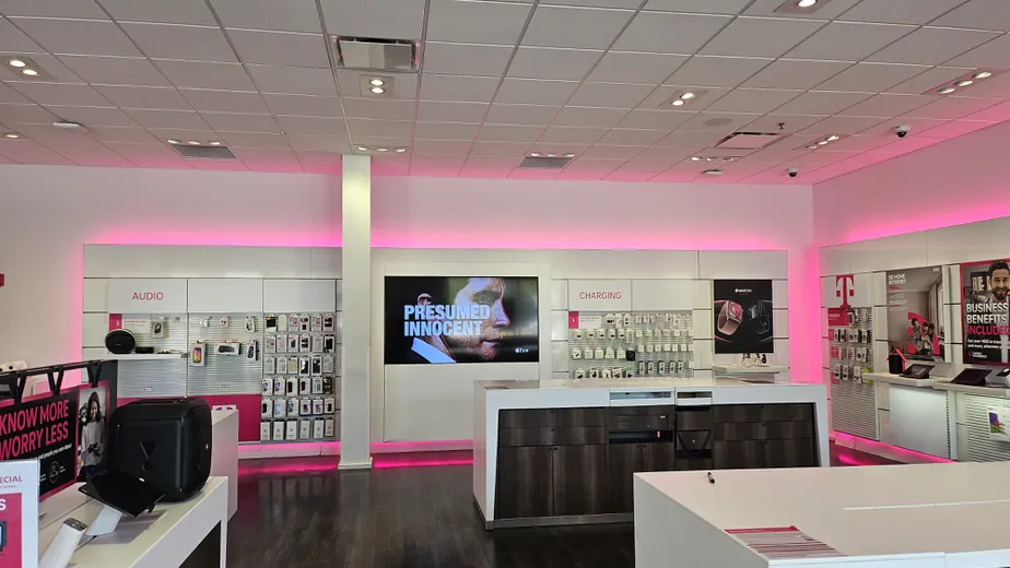  Interior photo of T-Mobile Store at The Shoppes At Parma, Parma, OH 