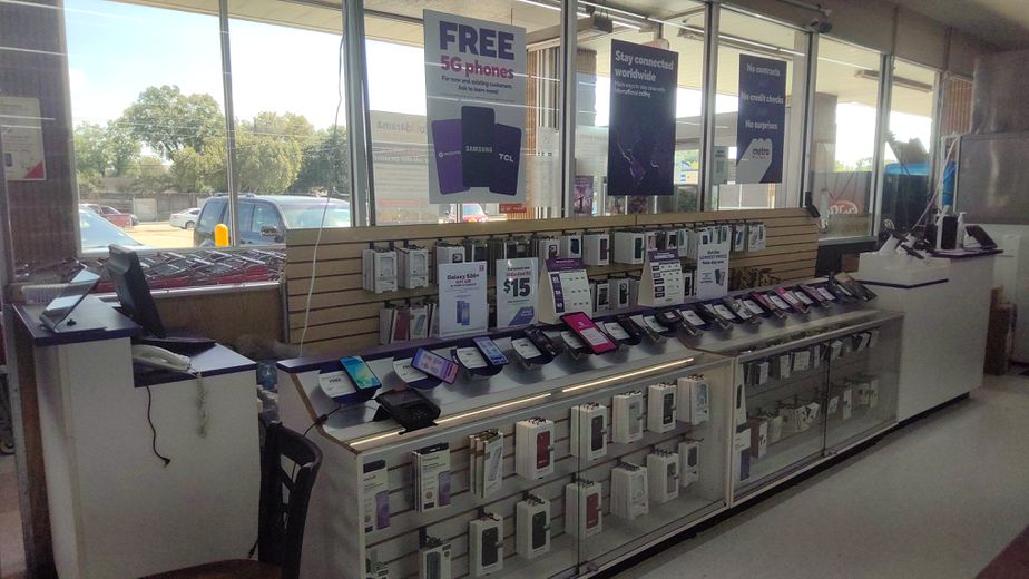 Metro by T-Mobile 10810 S. Post Oak Rd Inside Foodarama - 10810 S. Post Oak Rd Inside Foodarama 