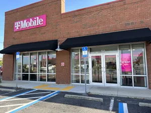 T-Mobile Tuscan Village