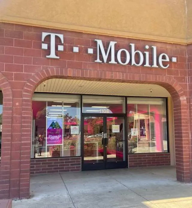  Exterior photo of T-Mobile Store at E Stanley Blvd & Fenton St, Livermore, CA 