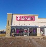 Exterior photo of T-Mobile Store at The Shops at Levelland, Levelland, TX