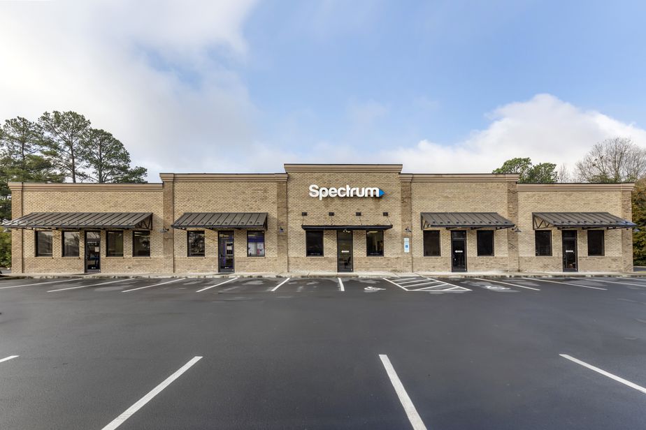 Spectrum - 910 Seventh St 