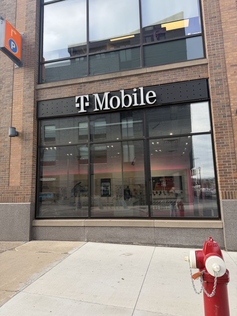  Exterior photo of T-Mobile Store at Uptown Row, Minneapolis, MN 