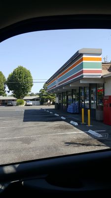 Image gallery for 7-Eleven