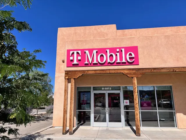  Exterior photo of T-Mobile Store at Herdner & Paseo Del Pueblo Sur, Taos, NM 