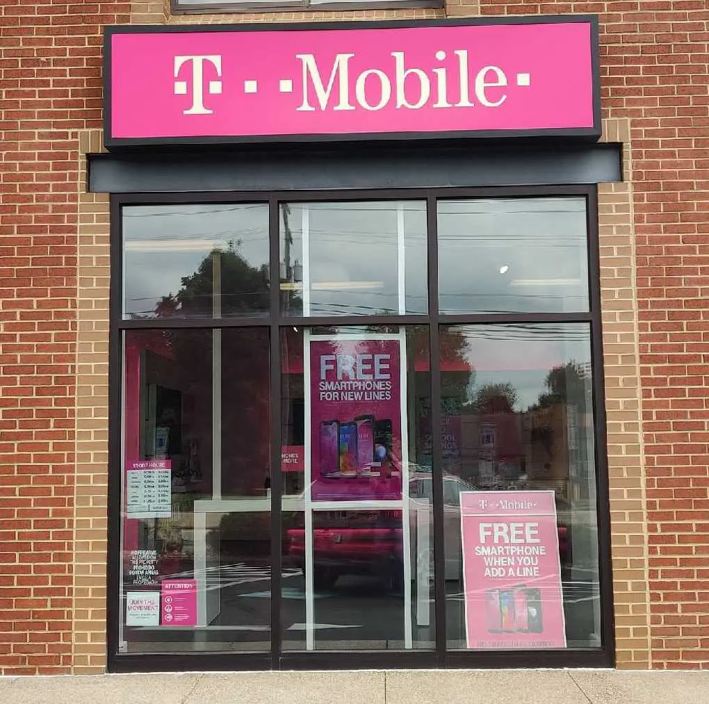TMobile Washington Rd & E Mcmurray Rd Mcmurray, PA