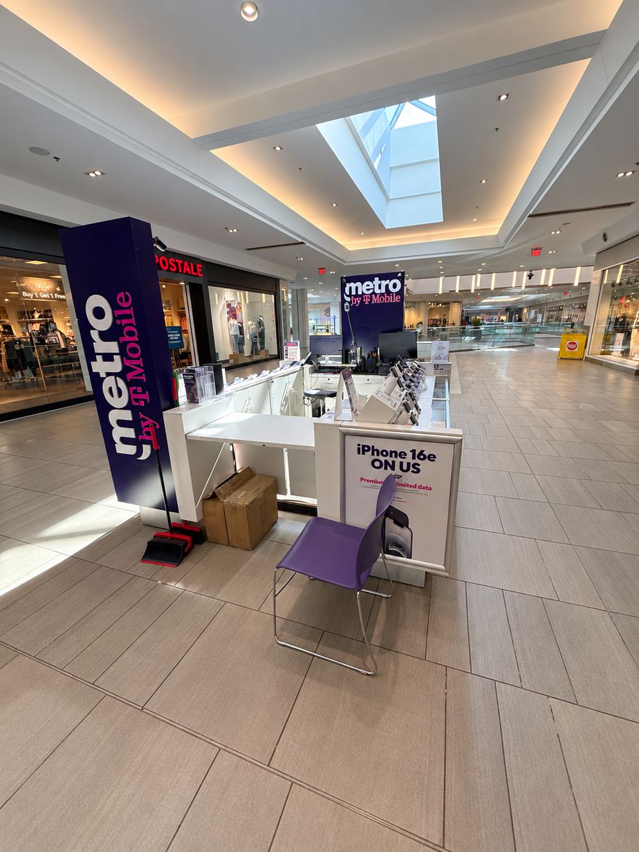 Metro by T-Mobile 6500 Springfield Mall - 6500 Springfield Mall 