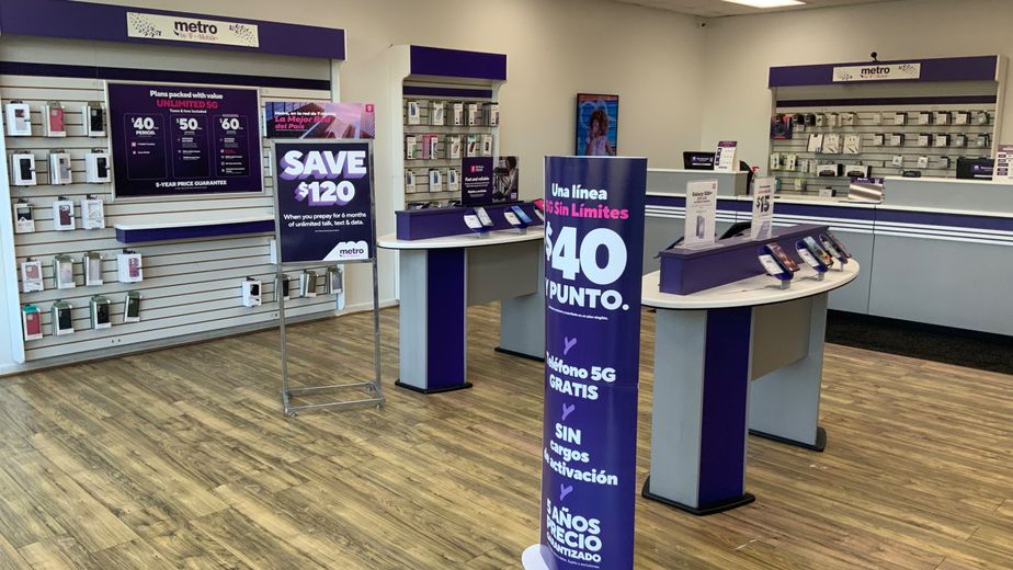 Metro by T-Mobile 5575 Troy Pike - 5575 Troy Pike 