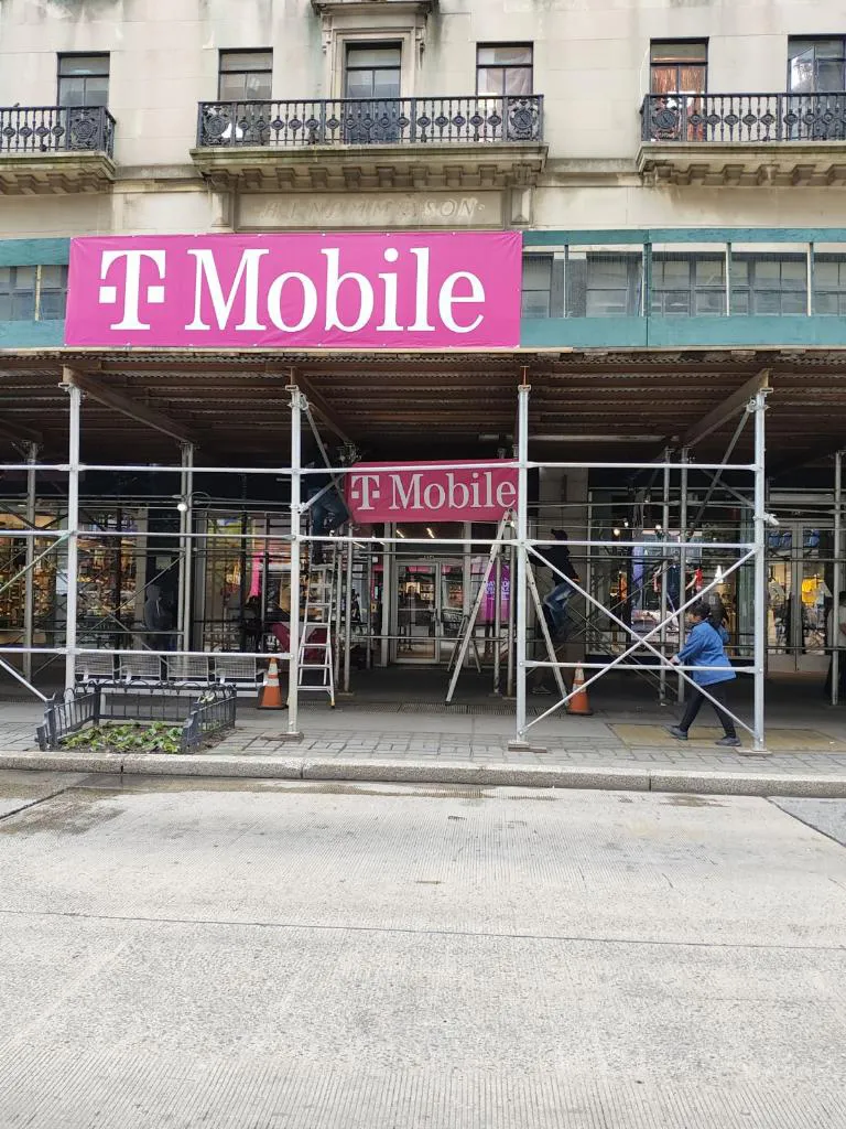 TMobile Fulton St and Hoyt St Brooklyn, NY