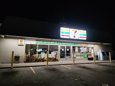 Image gallery for 7-Eleven
