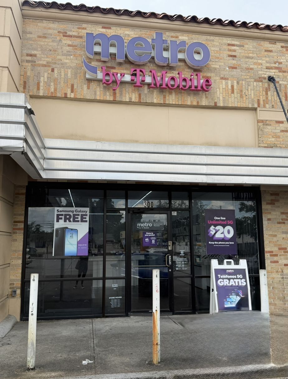 Metro by T-Mobile 5104 Harrisburg Blvd - 5104 Harrisburg Blvd 