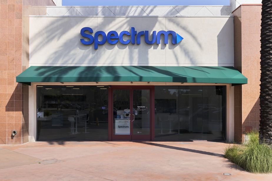 Spectrum - 12859 Towne Center Dr 