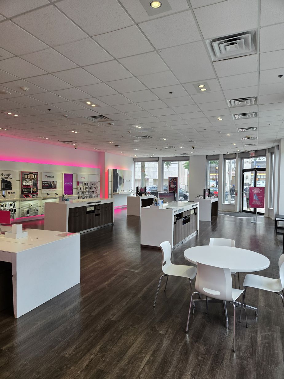 Interior photo of T-Mobile Store at Mamaroneck & Martine, White Plains, NY